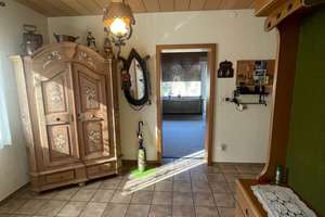 Zuhause im Grünen –
Charmanter Bungalow in idyllischer Waldrandlage -
Wohnen, wo die Ruhe beginnt  – Die vollständige Adresse der Immobilie erhältst du vom Anbieter., 84561 Mehring – Vorschaubild 5