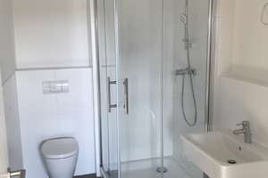 Moderne 1-Zimmer-Wohnung mit gehobener Ausstattung & Einbauküche in München-Neuperlach – 81737 Neuperlach, München – Vorschaubild 9