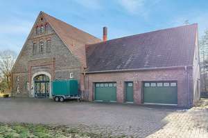 4 Parteien! Großzügiges Mehrfamilienanwesen mit Hofcharakter und separatem Bungalow in ländlicher – Die vollständige Adresse der Immobilie erhältst du vom Anbieter., 32479 Hille – Vorschaubild 1