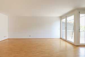 Sonnige Eleganz mit Balkon und Einbauküche – stilvoll Wohnen auf großzügigem Grundriss – Mönchstraße 23, 70191 Stuttgart – Vorschaubild 3