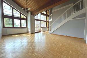Top Lage! Maisonettewohnung mit Balkon, Schwimmbad + Tiefgarage