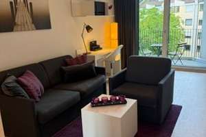Hochwertig möblierte 2-Zimmer-Wohnung mit Balkon in Bogenhausen – Vogelweidestraße 5, 81677 Parkstadt, München – Vorschaubild 2