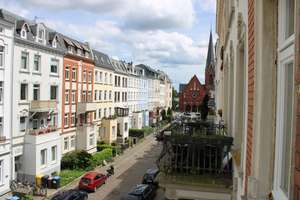 Wunderschöne sanierte  Altbauwohnung mit Balkon in St. Lorenz  Nord – 23554 Sankt Lorenz Nord, Lübeck – Vorschaubild 12