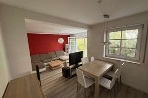 GEFRAGTE 2 RAUM- WOHNUNG IN RUHIGER, GRÜNER LAGE MIT TERRASSE, EBK. – Schoberstraße 10, 1279 Laubegast, Dresden – Vorschaubild 2