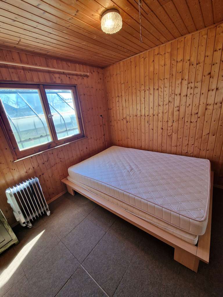 Immobilie in Neresheim - Charmanter Bungalow auf 871 m² Grundstück – modernisiert, Glasfaser und ruhige Lage in Kösingen! - Bild 1