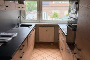 In begehrter Wohnlage, Nähe Fahrradtrasse. Mit neuer Einbauküche. Erdgeschoss Whg. mit Balkon. – Grunertstraße 52, 45143 Altendorf, Essen – Vorschaubild 4