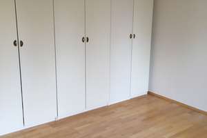 * Schäftlarn * 3 Zimmer-Wohnung * Küche mit EBK * Bad mit Wanne * Gäste-WC * Balkon * Speicher – Rodelweg 7, 82067 Schäftlarn – Vorschaubild 10