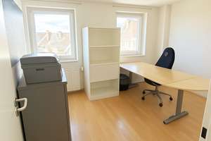 MÖBLIERT und über den Dächern von Düsseldorf: 3 Zimmer in Friedrichstadt – 40215 Friedrichstadt, Düsseldorf – Vorschaubild 8