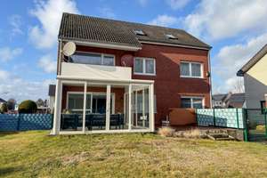 Zwei Wohneinheiten, viele Möglichkeiten
***4263 G Zweifamilienhaus in Herzebrock – Die vollständige Adresse der Immobilie erhältst du vom Anbieter., 33442 Herzebrock-Clarholz – Vorschaubild 1