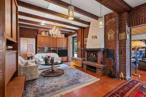 Property thumbnail 7