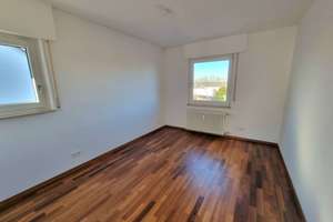 Wunderschöne und helle 3-Zi.-Wohnung mit Balkon – Die vollständige Adresse der Immobilie erhältst du vom Anbieter., 70192 An der Burg, Stuttgart – Vorschaubild 9