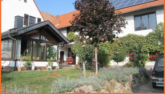 Bild von Ehemaliger Winzerhof mit ELW, Charme und unzähligen Möglichkeiten im Herzen von Langenlonsheim
