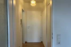 Willkommen in Köln-Holweide – Ihr neues Zuhause oder Investment wartet! – Hermann-Stehr-Str 8, 51067 Köln – Vorschaubild 2