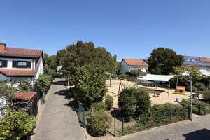 Großzügiges Reihenmittelhaus - Garten, Terrasse & Garage in familienfreundlicher Lage von Liederbach – 65835 Liederbach am Taunus – Vorschaubild 6