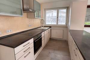 ***Wohnen in bester Lage*** großzügige 3,5-Zimmer-Wohnung mit umlaufendem Balkon – Etivalstr. 34, 75173 Südweststadt, Pforzheim – Vorschaubild 2