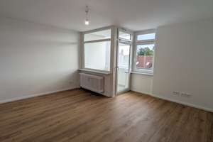 Single-Wohnung im Westend mit Einbauküche! – Spandauer Damm 181-183, 14050 Westend, Berlin – Vorschaubild 7