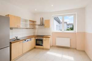 Perfekt für Familien*4-Zimmer-Wohnung mit Terrasse*Gartenblick*Aufzug*hohe Decken*EBK*2 Bäder* – 60487 Bockenheim, Frankfurt am Main – Vorschaubild 7
