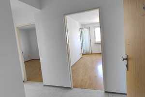 Eine helle und gepflegte 2-Zimmer-Wohnung für Miete in Erlangen – Erlangen – Vorschaubild 3