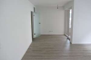 Vermietung einer großzügigen Balkonwohnung in bester Innenstadtlage von Siegburg – Kronprinzenstrasse 12, 53721 Siegburg – Vorschaubild 3