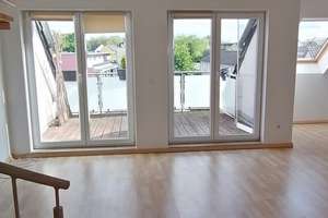 Helle 3-Zimmer-Maisonette | 2 Bäder | Balkon mit Weitblick | Garage – Waldstraße 10, 51107 Vingst, Köln – Vorschaubild 11