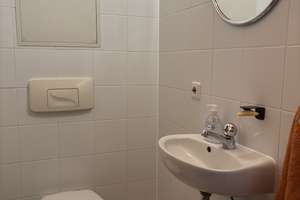 Wohnen in Stadtnähe! 2-Zimmer-Wohnung im Reutlinger-Stadtteil Burgholz – Die vollständige Adresse der Immobilie erhältst du vom Anbieter., 72766 Reutlingen-Mitte, Reutlingen – Vorschaubild 5