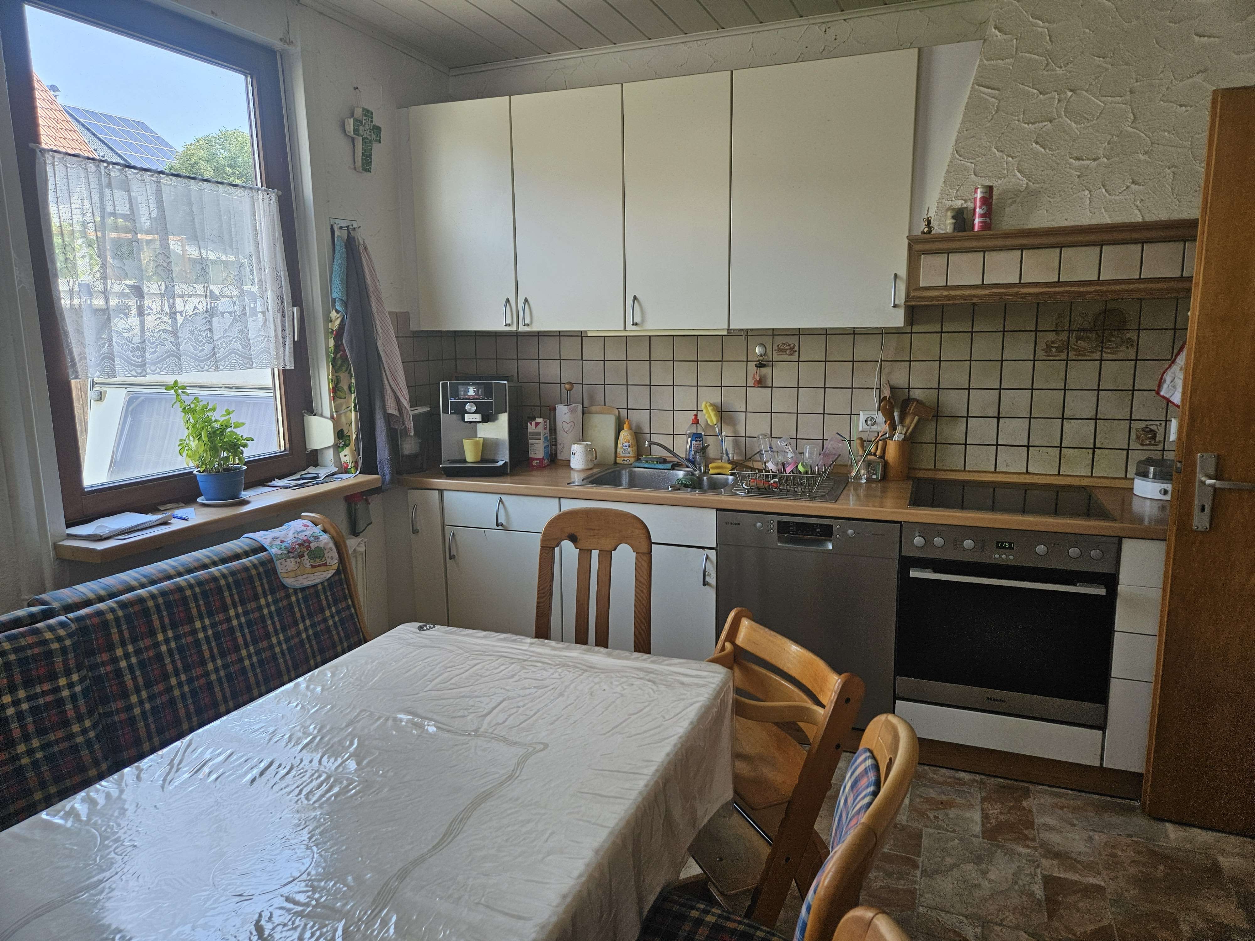 Immobilie in Sonnenbühl - Großzügiges 3 Familienhaus oder Areal mit Entwicklungspotenzial und Mischnutzung - Bild 8