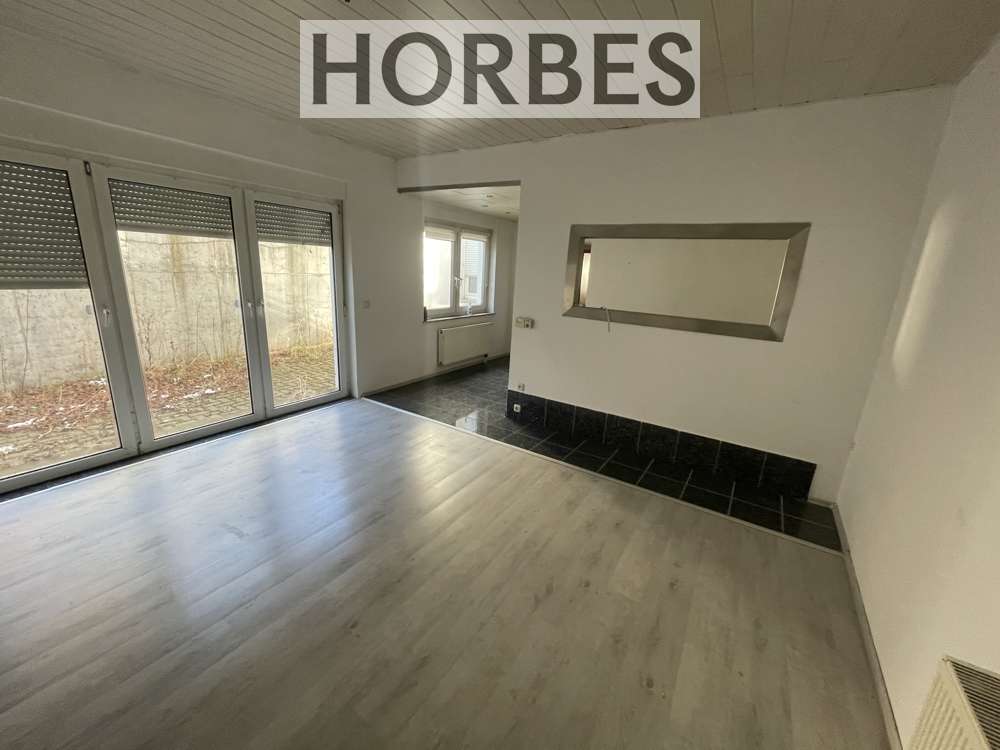 Immobilie in Meerane - Mehrfamilienhaus in Zentrumsnähe - Bild 0