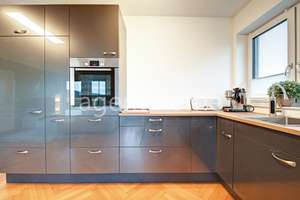 Property thumbnail 12