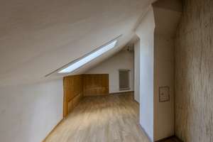 Familienparadies: Gepflegt und bezahlbar! Bezugsfreies Reiheneckhaus mit großem Garten und Garage – Die vollständige Adresse der Immobilie erhältst du vom Anbieter., 81241 Am Westbad, München – Vorschaubild 15