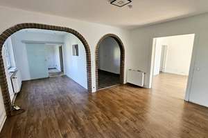 immo-schramm.de: Freistehendes Wohnhaus mit Einliegerwohnung – Die vollständige Adresse der Immobilie erhältst du vom Anbieter., 28309 Hemelingen (Ortsteil), Bremen – Vorschaubild 8