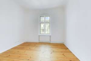 70 m² Altbauwohnung plus 45 m² Dachstudio – 115 qm nutzbare Fläche für kreative Nutzung – Die vollständige Adresse der Immobilie erhältst du vom Anbieter., 10715 Wilmersdorf, Berlin – Vorschaubild 7