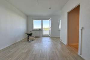 1-Raum-Wohnung mit top Aussicht aus 10. Etage und Einbauküche – Bruno-Granz-Straße 52, 9122 Morgenleite, Chemnitz – Vorschaubild 5