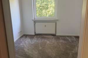 Moderne 3-Zimmer-Wohnung mit Balkon und Einbauküche in Bremen – Helene-Neesen-Straße 4, 28213 Neu-Schwachhausen, Bremen – Vorschaubild 8