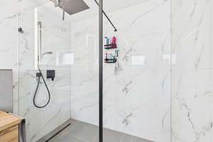 Luxuriöses Wohnensemble in Regensburg – kernsaniert, Pool, Outdoor-Kitchen & Grünblick! – Die vollständige Adresse der Immobilie erhältst du vom Anbieter., 93055 Burgweinting-Harting, Regensburg – Vorschaubild 10