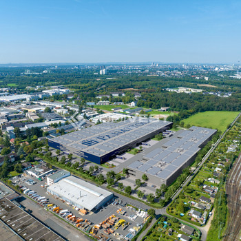 Exklusiv & provisionsfrei | Logistikneubau mit WGK-3 + Platin-Zertifizierung | 12,20 m UKB