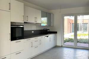 Modernes Neubau-Reihenhaus mit 5 Zimmern – Peerkoppel 10, 24784 Westerrönfeld – Vorschaubild 3