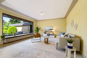 Ihr neues Zuhause: 5-Zimmer-Einfamilienhaus mit liebevoll angelegtem Garten – Die vollständige Adresse der Immobilie erhältst du vom Anbieter., 25746 Heide – Vorschaubild 5