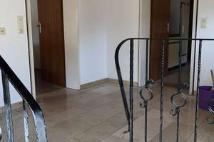 Viel Platz in freistehendem EFH in Oberderdingen, ideal für junge Familie mit zwei Kindern – Die vollständige Adresse der Immobilie erhältst du vom Anbieter., 75038 Oberderdingen – Vorschaubild 3
