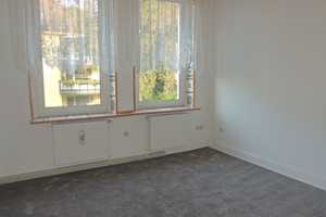 2-ZIMMER-WOHNUNG IM 1.OG. MIT BALKON , NEUW. EINBAUKÜCHE, IN RUHIGER WOHNLAGE VON SG-HÖHSCHEID – Glockenstraße 9, 42657 Solingen – Vorschaubild 4