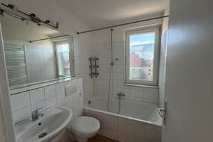 Marli, 1 Zimmer Dachgeschosswohnung mit Vollbad, Laminat u. EBK – Arndtstr.  2, 23566 Sankt Gertrud, Lübeck – Vorschaubild 6