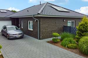 PROVISIONSFREI für Käufer| Moderner Bungalow mit Garage und Garten in ruhiger Lage von Lathen – Die vollständige Adresse der Immobilie erhältst du vom Anbieter., 49762 Lathen – Vorschaubild 2