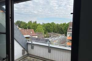 Provisionsfrei!  4-Zimmer-Dachgeschosswohnung mit Balkon und Stellplatz in Pfersee! – Leonhard-Hausmann-Straße 60, 86157 Pfersee-Nord, Augsburg – Vorschaubild 6