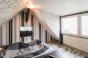 Familienhaus mit Charakter, Garten und vielen Nutzungschancen  – Die vollständige Adresse der Immobilie erhältst du vom Anbieter., 47226 Hochemmerich, Duisburg – Vorschaubild 10