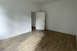 Kleine 2-Raum-Wohnung mit EBK, Erstbezug nach Sanierung – Augsburger Str. 47a, 1309 Striesen-West, Dresden – Vorschaubild 4