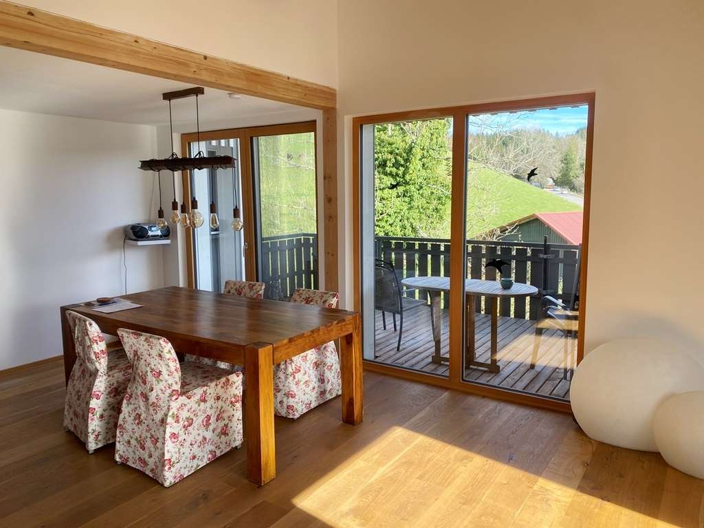 Immobilie in Grünenbach - "Einfach zum Wohlfühlen" - Bauernhaus mit 3 WE bei Grünenbach, zum Selbstbezug oder für Vermietung - Bild 13