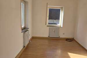 Gepflegte 2-Zimmer-Wohnung im 1. OG in Ingolstadt-Mitte – Eckiusstr. 9, 85049 Mitte, Ingolstadt – Vorschaubild 1
