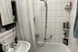 Kapitalanleger gesucht! Rgbg Osten - 2 Zimmer Wohnung mit Balkon und Aufzug – Regensburg – Vorschaubild 5