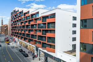 Über den Dächern der HafenCity: Skyline-Views vom 10. Obergeschoss (Endetage) im Eleven Decks – Überseeallee 2a, 20457 HafenCity, Hamburg – Vorschaubild 33