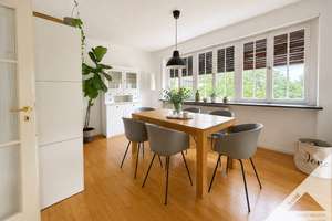 Familienglück mitten im Herzen von Sillenbuch – charmantes 3-Familienhaus mit traumhaftem Garten – Die vollständige Adresse der Immobilie erhältst du vom Anbieter., 70619 Sillenbuch (Ortsteil), Stuttgart – Vorschaubild 4