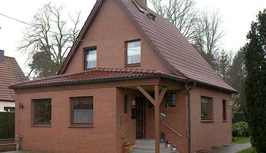 Bild von Wohnhaus, EFH in Lübtheen, komplett saniert, Heizung neu !!